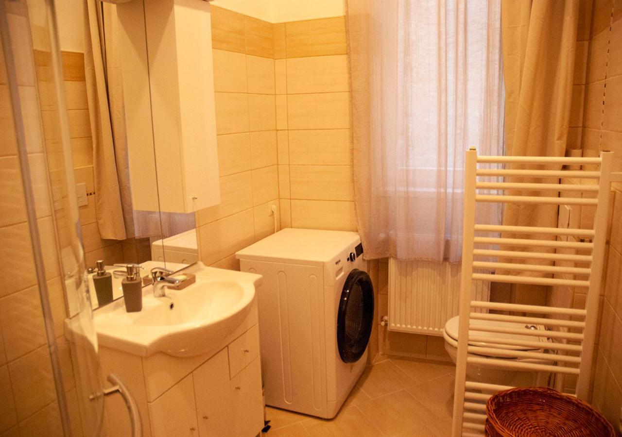 Western Apartman 布达佩斯 外观 照片